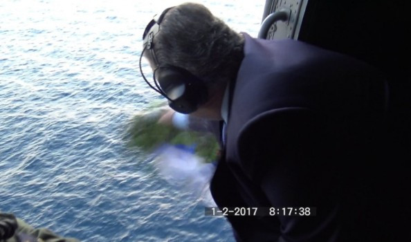 Hulusi Akar Kardak'a inemeyen bakanı görünce affetmedi - Resim: 3