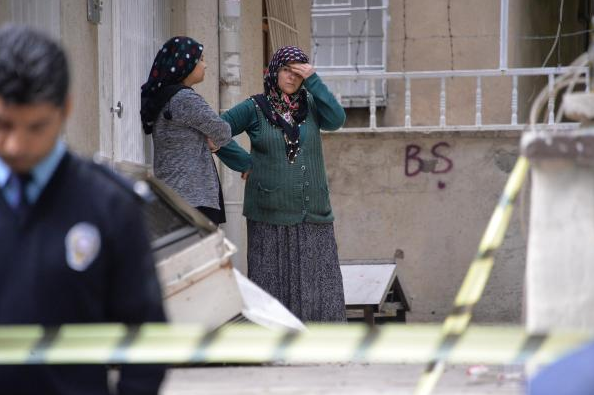 Diyarbakır'da korkunç olay! Çocuklarının gözü önünde... - Resim: 3