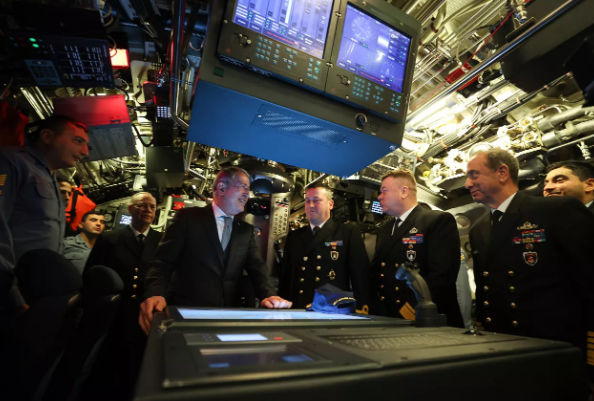 Yunanistan'a çok sert seslendi! 'Kabul etmeyiz' diyen Bakan Akar: Aklınızı başınıza alın - Resim: 3