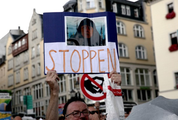 Merkel seçimi baştan kaybetti konuşturmadılar bile! - Resim: 1