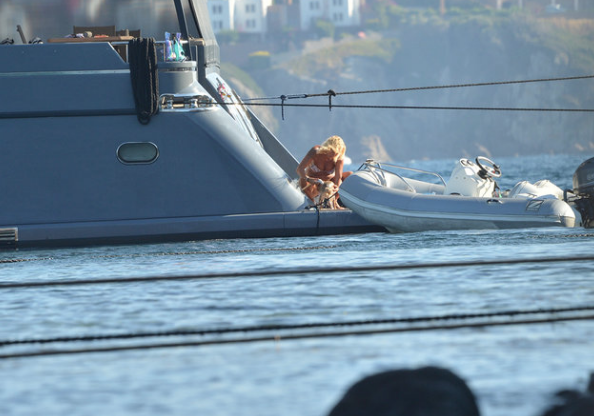 Pınar Altuğ'un keyfi yerinde!  - Resim: 2