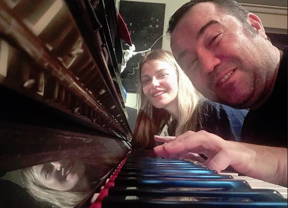 Ata Demirer'in kızı gibiydi! Aslı Turanlı ile ilişkisinde bomba gelişme - Resim: 2