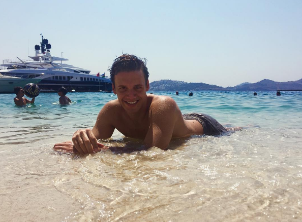 Edis'in yeni sevgilisine bakın kız arkadaşı çok tanıdık - Resim: 2