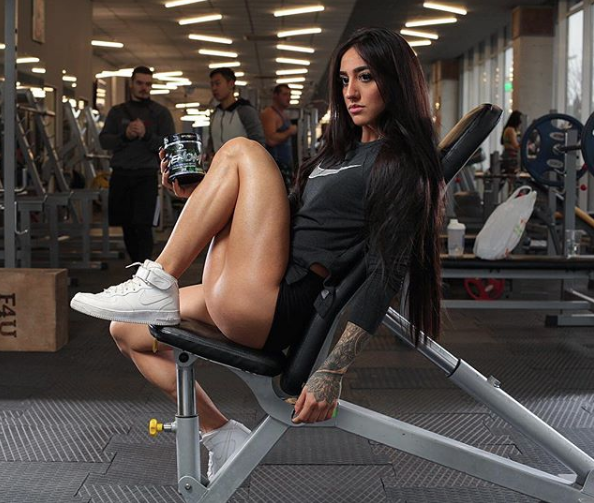 Kendisine yaklaşanı yakıyor 'Cesareti olan gelsin' - Resim: 1