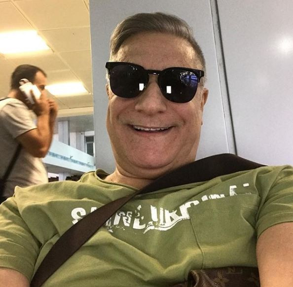 60 yaşındaki Mehmet Ali Erbil'in 22 yaşındaki sevgilisi Esra Erdoğan'a bakın - Resim: 2