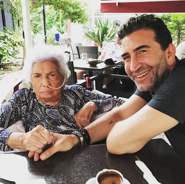 Nihat Odabaşı'ndan flaş karar ünlülerin vazgeçilmez ismi mesleği bıraktı - Resim: 1