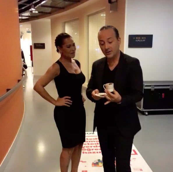 Tolga Çevik öyle bir şey dedi ki Hülya Avşar yerinde taş kesti - Resim: 2