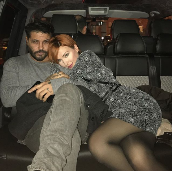 Arzu Yanardağ'ın yeni sevgilisine bakın dövmeci çıktı! Sarmaş dolaş... - Resim: 3