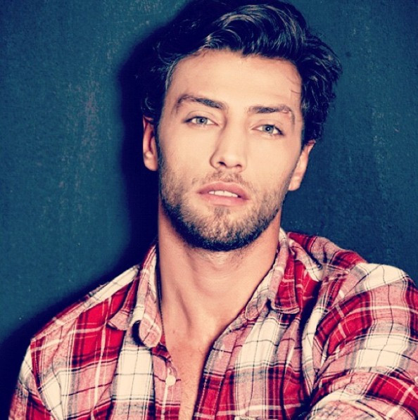 Rüya dizisinin Bulut'u Ceyhun Mengiroğlu kimdir? Ceyhun Mengiroğlu'nun sevgilisi - Resim: 1