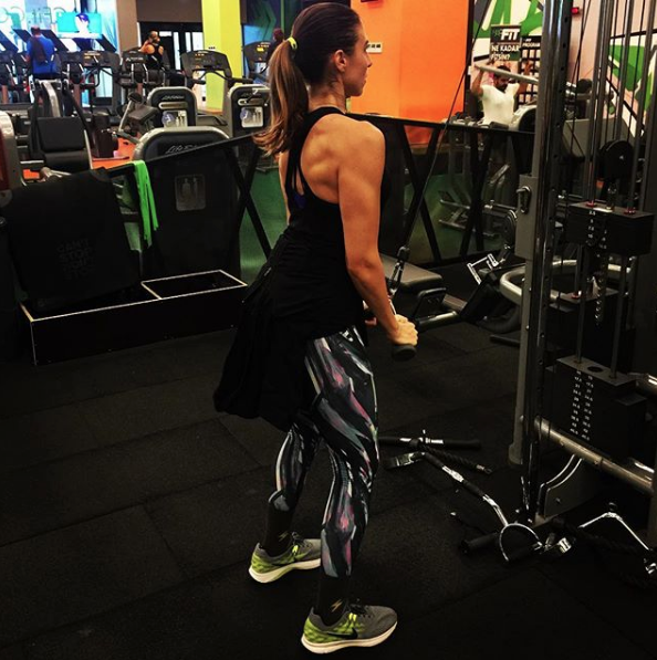 Survivor Ecem Karaağaç kimdir aslen nereli Göz6'nın gözdesiydi - Resim: 3