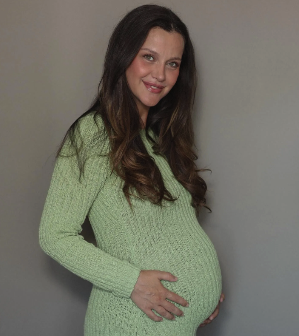 İrem Helvacıoğlu ve 6 günlük bebeği ölümden döndü! Kaza anlarını anlattı, bakın olay nasıl olmuş - Resim: 3