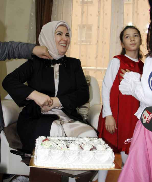 Emine Erdoğan'a sürpriz doğum günü - Resim: 1
