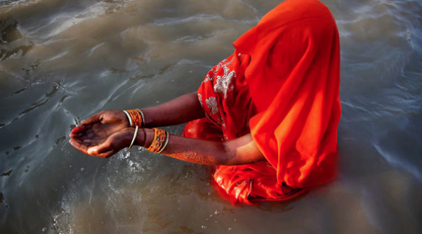 Biri tecavüz etti diğeri videoya çekti! Dünya böyle ayağa kalktı - Resim: 4