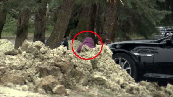 Ebru Şallı oğlu Pars'ın mezarı başından ayrılmadı! Yürek dağlayan görüntüler - Resim: 2