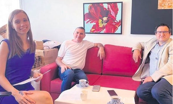 Atilla Tuna taciz olayı nedir? Atilla Tuna eşi ve 3 çocuğu kimdir? - Resim: 0