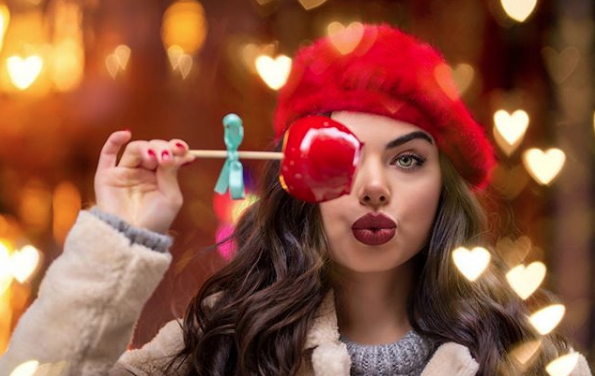 Kim Milyoner Olmak İster'e katılan doktor sigarayla paylaştı olay görüntüler - Resim: 1