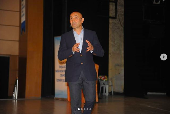 Tunç Soyer kimdir babası ortalığı karıştırdı eşi ve çocuklarına bakın - Resim: 2