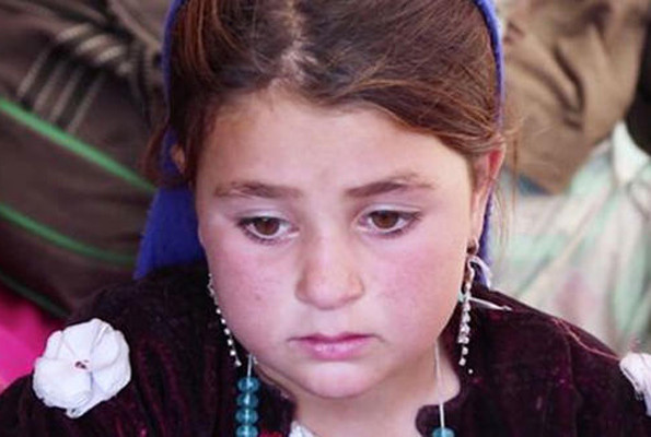 Karnını doyurmak için kızını 3 bin dolara sattı - Resim: 2