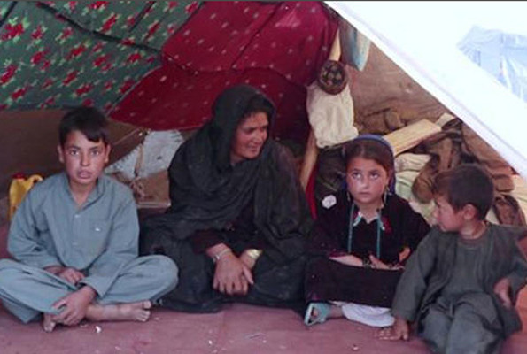 Karnını doyurmak için kızını 3 bin dolara sattı - Resim: 3