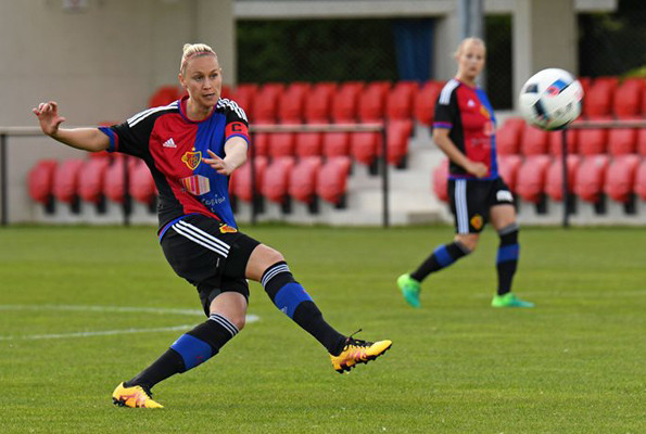 İsveç’te kadınlara büyük ayıp davet etmediler emeklerini sömürdüler - Resim: 3