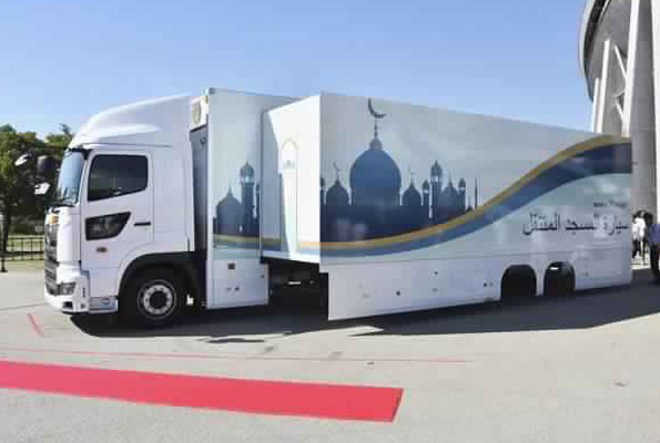 Arazi fiyatları artınca mobil cami yaptılar 45 ülkeden sipariş geldi - Resim: 2