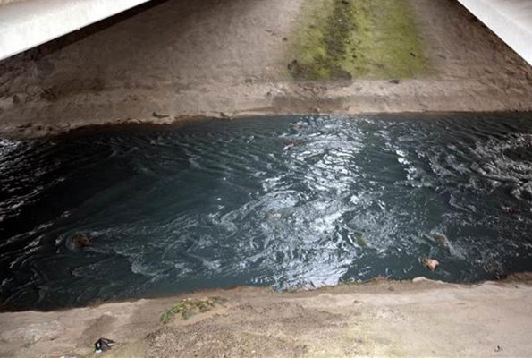 Dere önce kırmızı sonra gri aktı Yetkililer numune aldı - Resim: 3