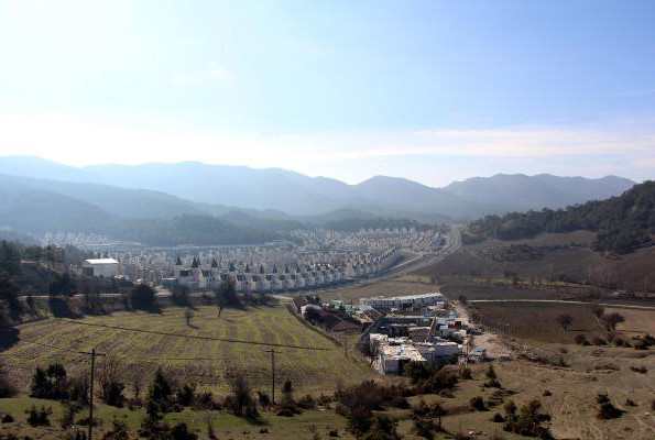 Tepki çeken yerli şatoların akıbeti belli oldu - Resim: 2