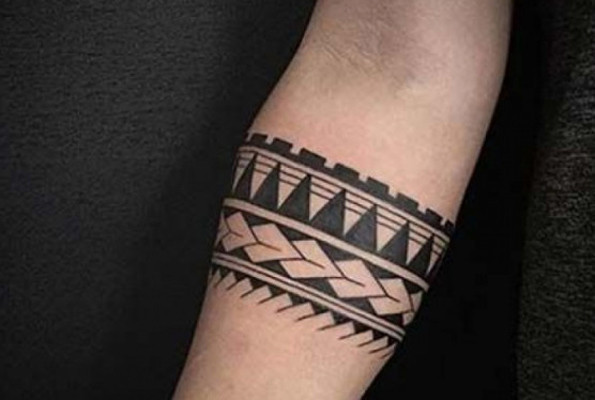 Kalıcı dövme yaptırmak isteyenlere uyarı! Tıbben uygun değil - Resim: 1