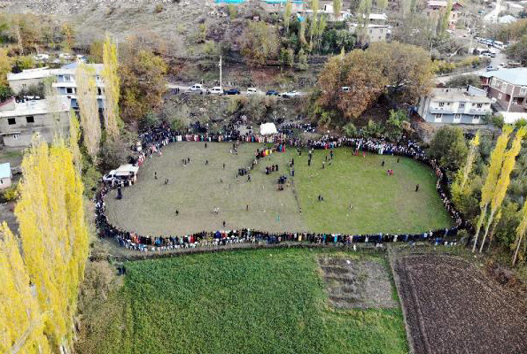 Halayın başı belli değil Drone ile çekildi - Resim: 3