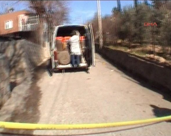 Öğrenci servisine silahlı saldırı - Resim: 1