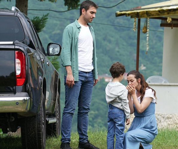 ATV'nin Sen Anlat Karadeniz'in de ayrılan ayrılana şok veda! - Resim: 1