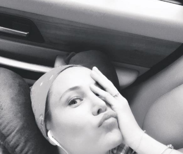 Burçin Terzioğlu'ndan heyecanlandıran paylaşım - Resim: 2