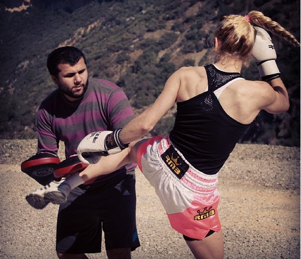 Funda Alkayış'ın eşi kimdir? Zayıflamak için girdi şampiyon oldu - Resim: 1