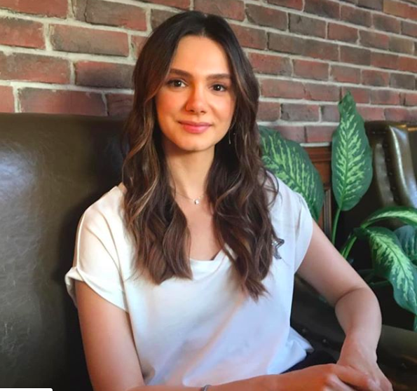 Benim Tatlı Yalanım'daki Hande estetik harikasıymış! Gonca Sarıyıldız'ın eski haline bakın - Resim: 3