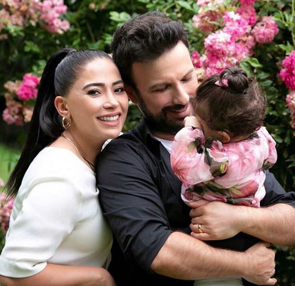 Megastar Tarkan'ın çifte bayram sevinci: İyi ki varsın sen Pınar'ım - Resim: 1