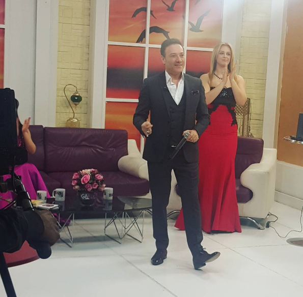 Seda Sayan'a bir şok daha ünlü sanatçı harakete geçti - Resim: 4