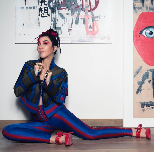 Hande Yener sevgilisiyle fotoğraf attı 'oğlun mu' sorusuna çıldırdı - Resim: 4