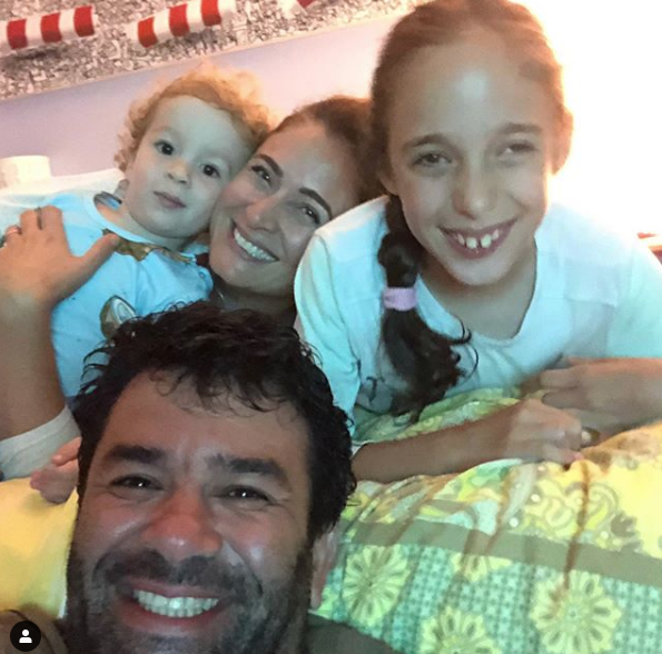 Ceyda Düvenci'nin çocuklarıyla paylaşımı görenlerin ağzını sulandırdı! - Resim: 1