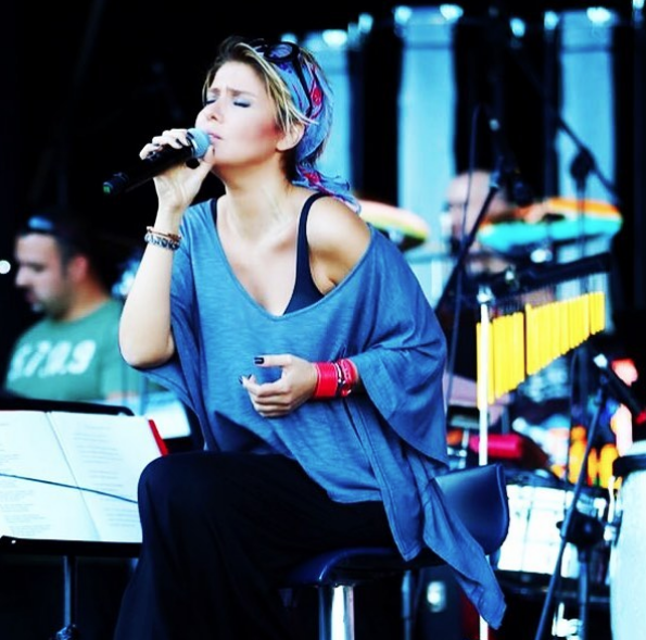 Gülben Ergen aşk dedikoduları hakkında sessizliğini bozdu! - Resim: 4