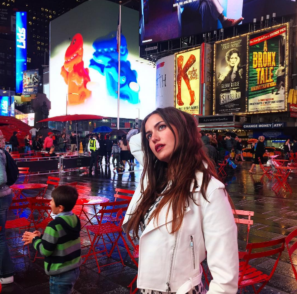 Fahriye Evcen'in makyajsız haline bakın hayranları yorum yağmuruna tuttu - Resim: 3