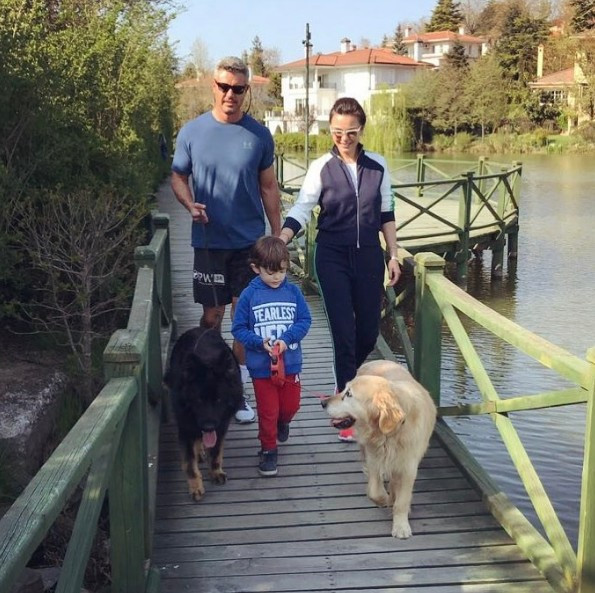 Onlar da boşanıyor! Hülya Avşar'ın eski sevgilisi Sadettin Saran... - Resim: 2