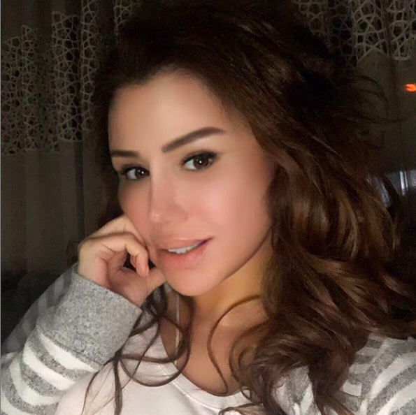 Ceylan kaç kere evlendi eşleri kim kızı Melodi'nin babası kimdir? - Resim: 1