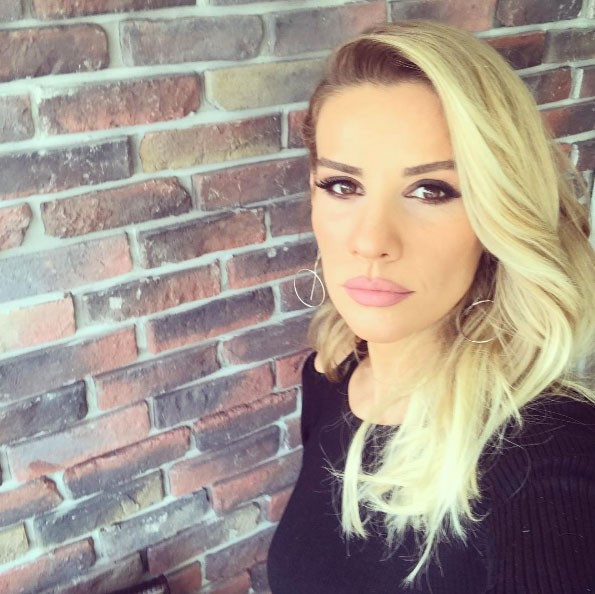 Esra Erol'dan şok paylaşım "Klip çektim!" adım adım geliyor - Resim: 3