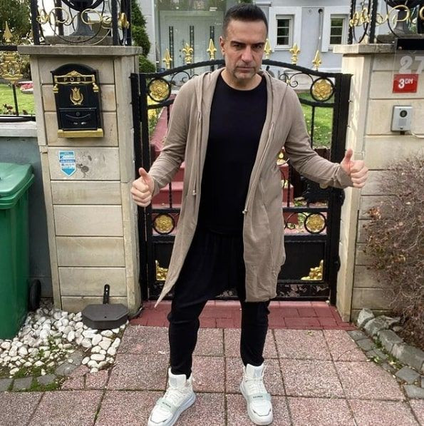 Berdan Mardini çocuklarıyla fotoğrafını paylaştı tepki çekince bakın neler yazdı - Resim: 3