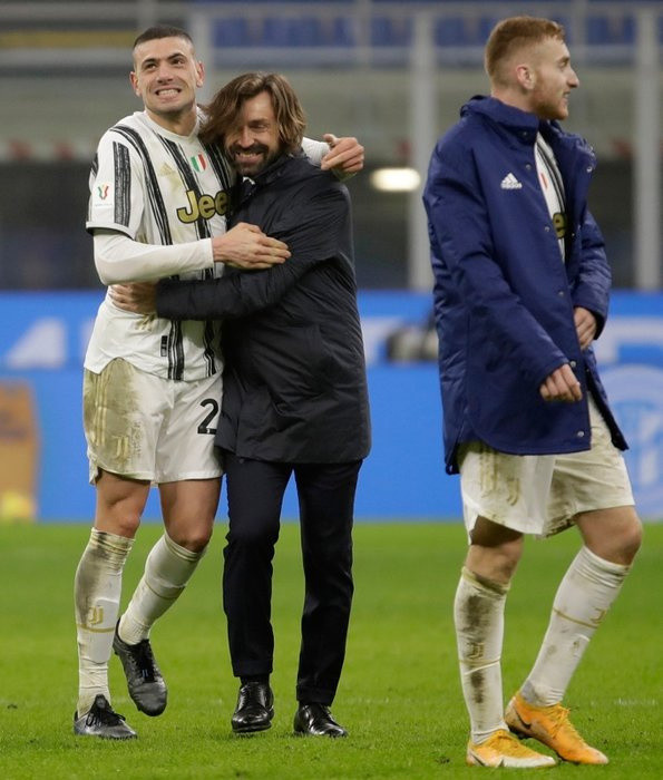 Merih Demiral için dudak uçuklatan teklif! İngilizler ifşa etti - Resim: 1