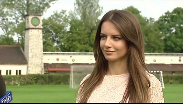 Hem çok güzel hem de bir hakem Karolina Bojar Instagram'ı sallıyor - Resim: 3