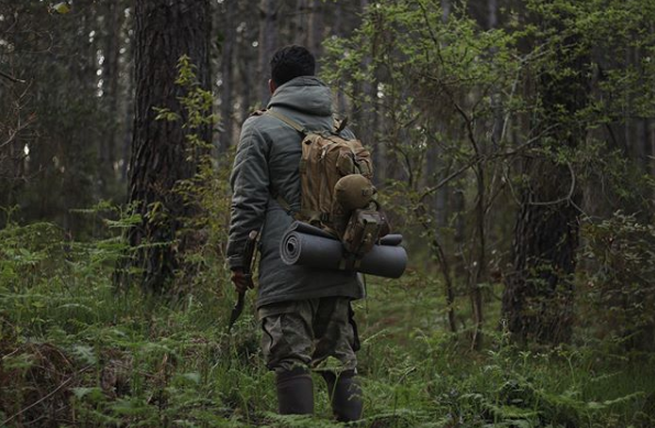 Survivor'a gidemeyince otostopla kendini yollara vurdu - Resim: 1