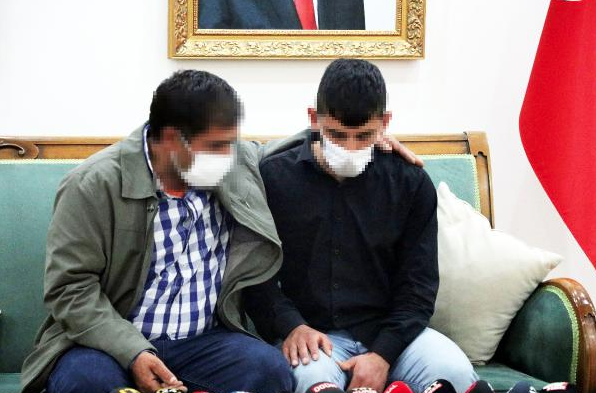 Diyarbakır HDP binası önündeki evlat nöbetinde 25'inci kavuşma - Resim: 0