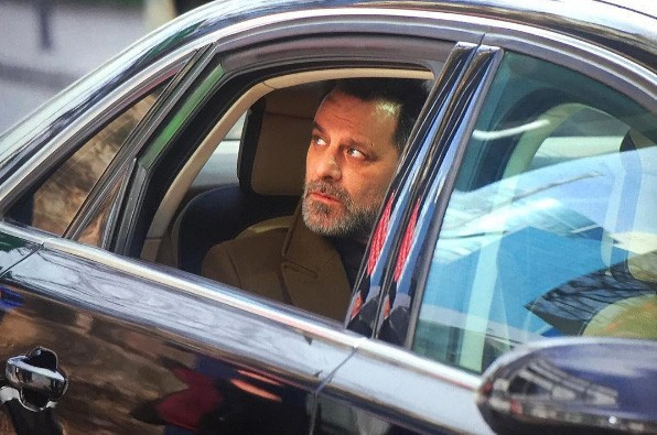 Ozan Güven'in sevgilisi eski eşinin kopyası çıktı - Resim: 1