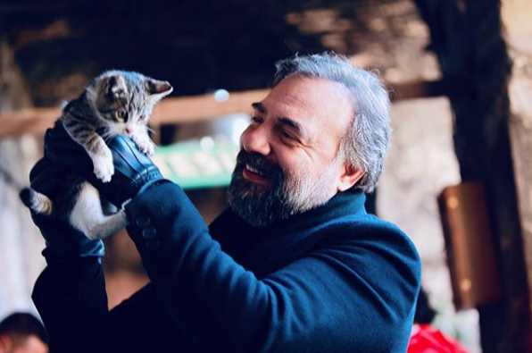 Dizi sezon finali yaptı EDHO'nun Hızır Çakırbeyli'si Oktay Kaynarca iş buldu - Resim: 4